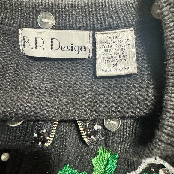 VTG BP Design Black Christmas sweater cardigan Snowflakes embroidered full zip M - Picture 7 of 8
